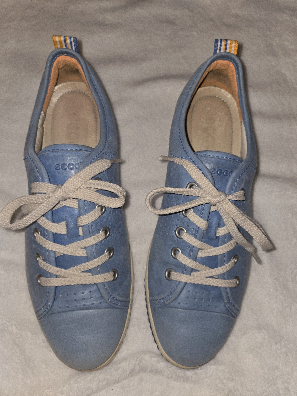 ECCO Blue Leather Lace-Up Women's Sneakers